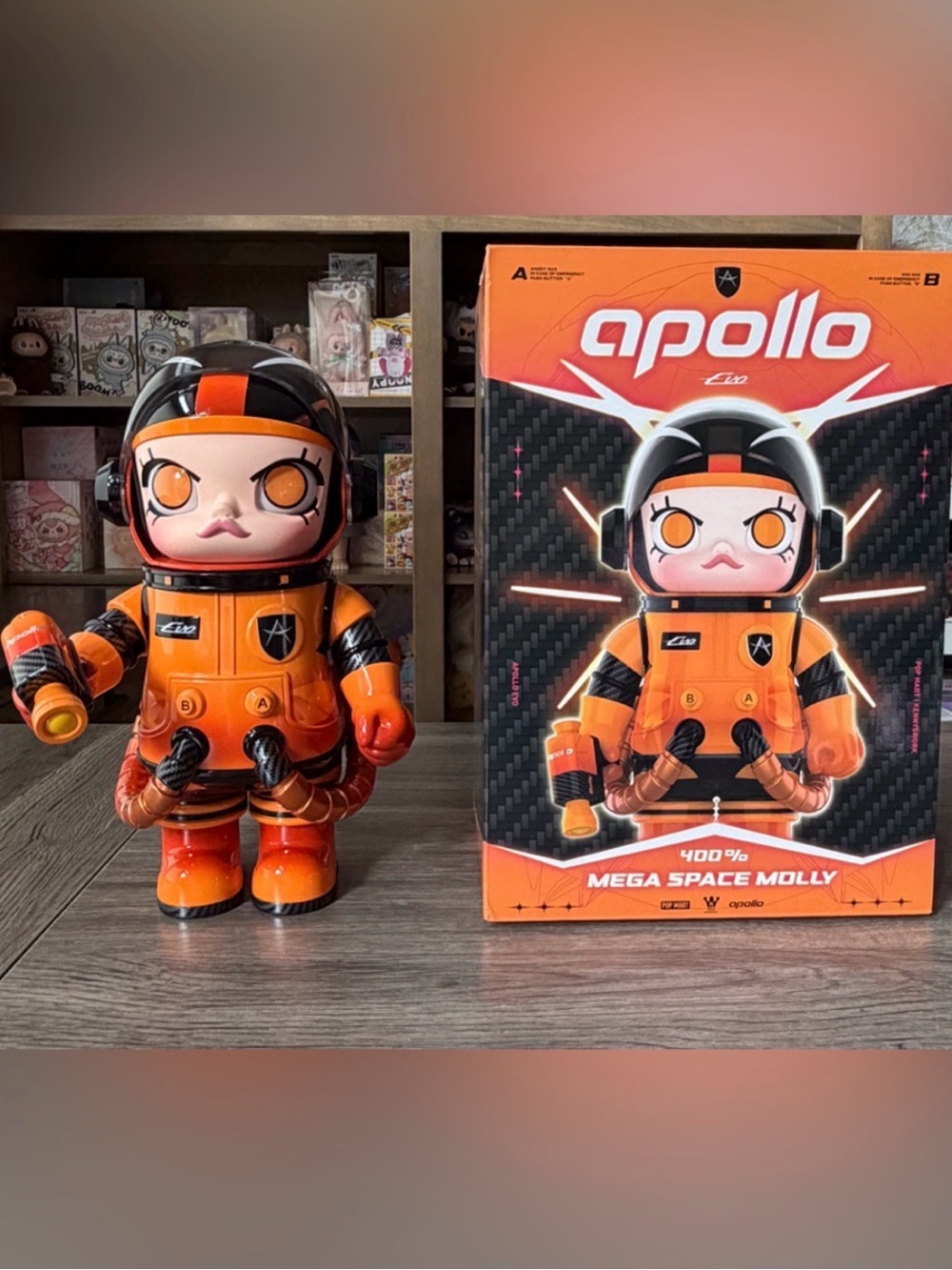 Pop Mart Mega Space Molly 400% Apollo - Picture 16 of 16